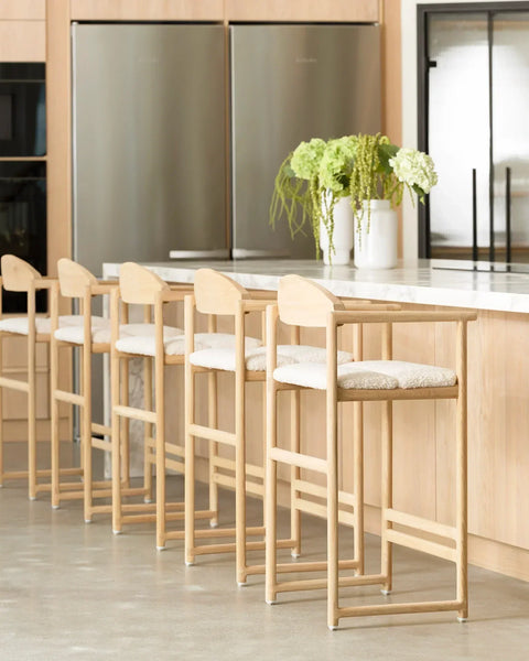 Wooden Kitchen Furniture: Complete Guide to Choosing the Perfect Pieces for Your Kitchen - by Crea®.