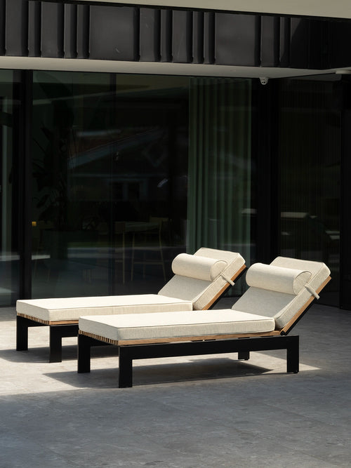 Sun Lounger Bazo – Black Frame & Teak