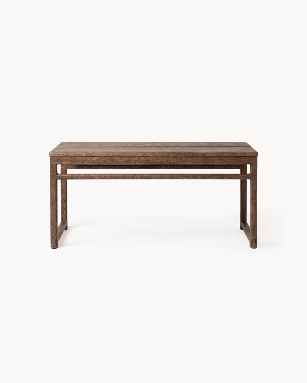 Oak Bench Alva – Dark Oak Frame showcasing a solid oak construction with a rich, dark finish.