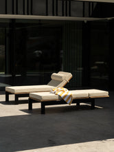 Sun Lounger Bazo – Black Frame & Teak