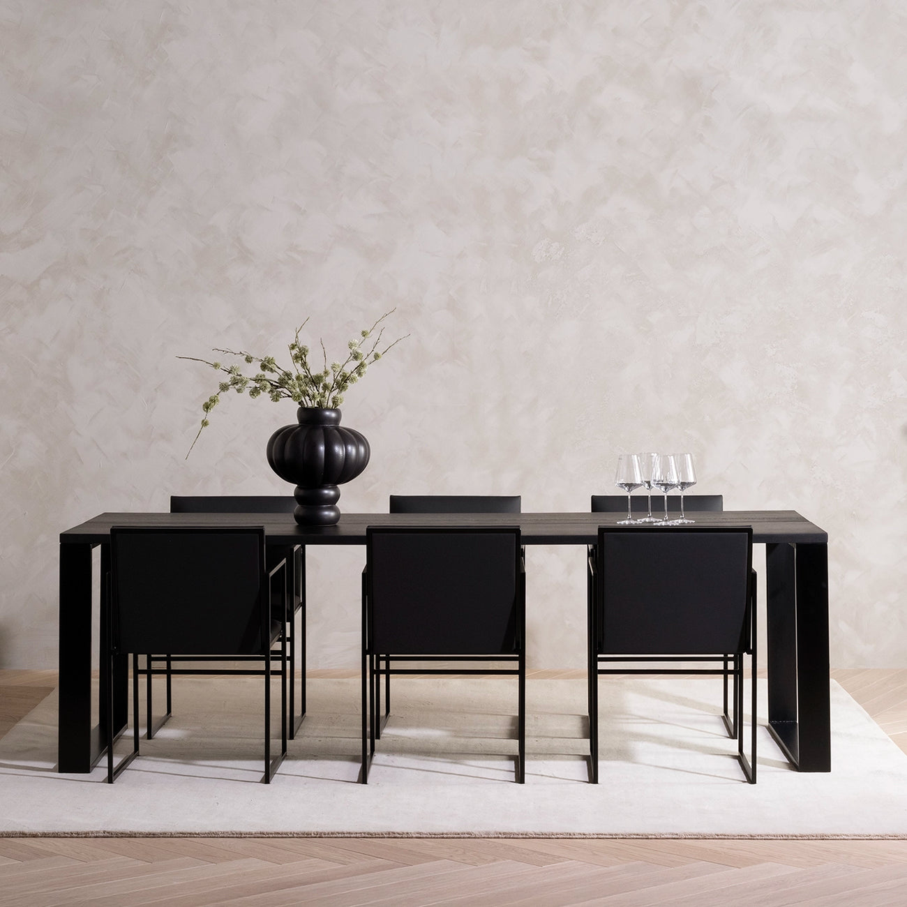 Diana Dining table - Black - Black oak