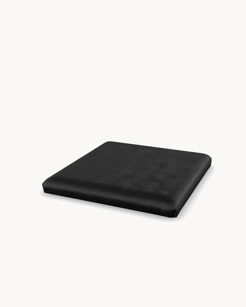 Cushion for the Freja bar stool in Jade black velvet, three-quarter view