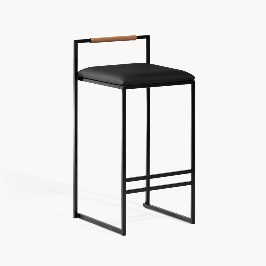Tabouret de bar Freja – Cuir Jade Black – Dossier Coffee Bean