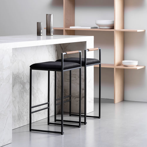 Freja Barstol - Svart - Jade black sammet - Coffee bean