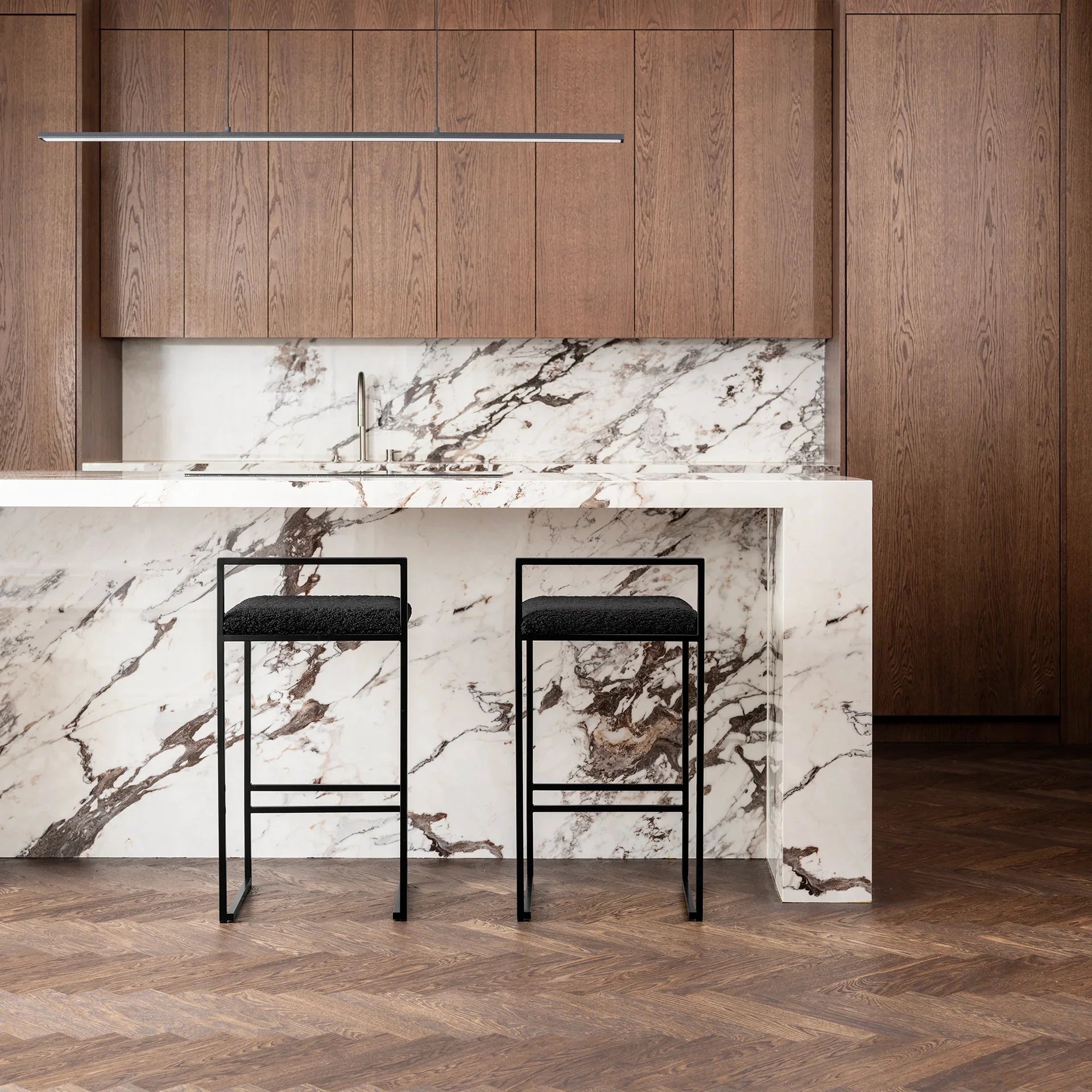 SALE-FREJA-BL-BOUCLE-BLACK