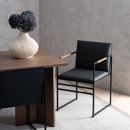Sella Dining chair - Black - Jade black leather - Coffee bean