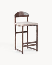 Oak Bar Stool Ted – Dark Oak – Greige Bouclé upholstered bar stool for kitchen islands and dining areas.